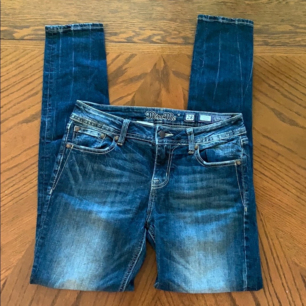 Miss Me Jeans 🌸 - Picture 2 of 6